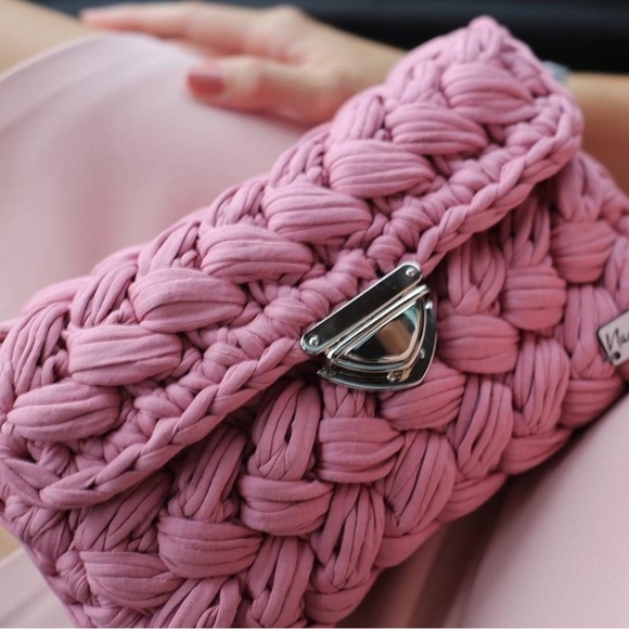 Meet your Posher, Milena - Picture 3 of 17